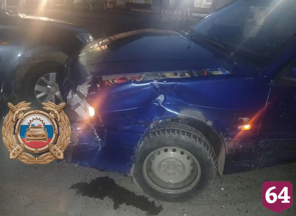 Женщина попала в больницу после ДТП с участием молодых водителей